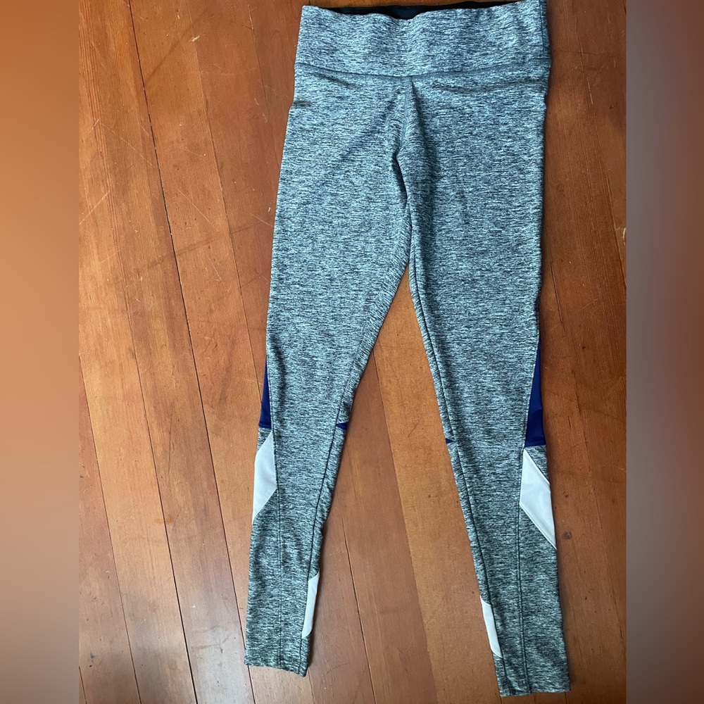 Victoria’s Secret Pink Ultimate Yoga Leggings Grey Black Purple XSmall